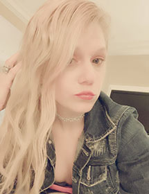 Destiny Skye Chicago Illinois Independent VIP Escort accepts RS2K verification service members.
