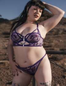 Lita Lecherous Las Vegas 29 Independent VIP Escort accepts RS2K verification service members.