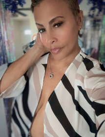 Mz Sasha of Chicago chicago 14 Independent VIP Escort accepts RS2K verification service members.
