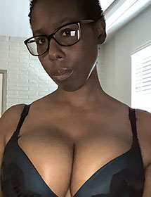 Simone Seattle 48 Independent VIP Escort accepts RS2K verification service members.