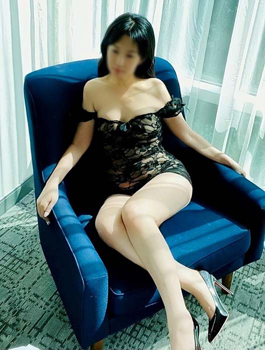 VIP2yuna -  VIP Escort from Las Vegas - accepts RS2K verification service members.