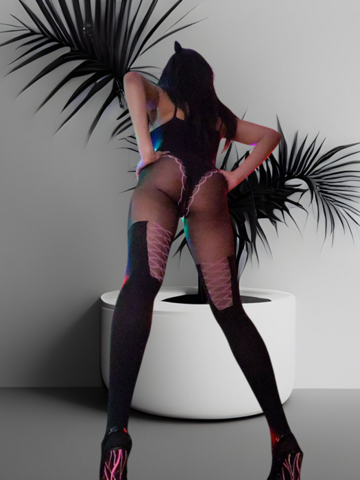 Macie -  VIP Escort from Chicago & NW Suburbs - accepts RS2K verification service members.