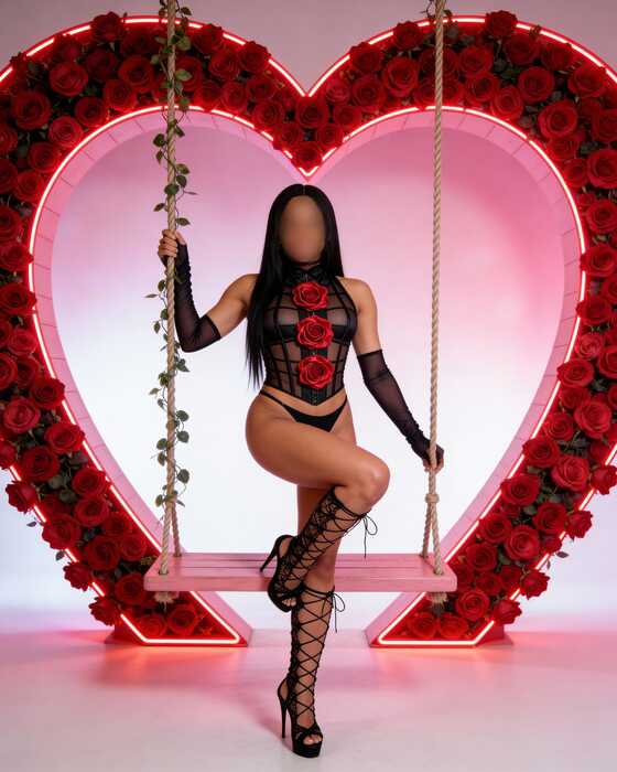 Macie -  VIP Escort from Chicago & NW Suburbs - accepts RS2K verification service members.