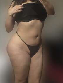 Andrea Chicago 14 Independent VIP Escort accepts RS2K verification service members.